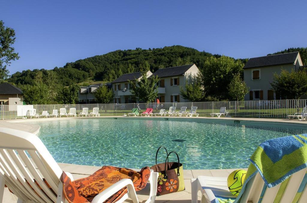 T3 La Savane Saint Geniez D'Olt 2 Piscines Chauffees Dans Une Charmante Residence De Vacances Bagian luar foto